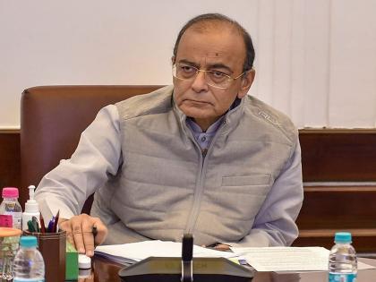 President Ram Nath Kovind visits Arun Jaitley at AIIMS | अरुण जेटलींची प्रकृती गंभीर; राष्ट्रपतींनी एम्समध्ये घेतली भेट