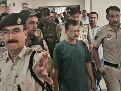 delhi excise policy case Arvind Kejriwal became accused number 37 Very serious allegations made by ED in the charge sheet | अरविंद केजरीवाल बनले आरोपी क्रमांक 37! ED नं चार्जशीटमध्ये लावले अतिशय गंभीर आरोप