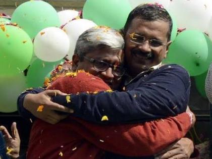 AAP Leader Ashutosh Resigns From Party, Cities "Personal Reasons" | आप नेते 'आशुतोष यांचा राजीनामा', अरविंद केजरीवाल म्हणाले...