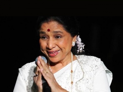 Asha Bhosle's grand musical live concert at the age of 90 mumbai jio garden | ९० व्या वर्षी आशा भोसलेंची भव्यदिव्य म्यूझिक कॉन्सर्ट! कधी? कुठे? वाचा सविस्तर