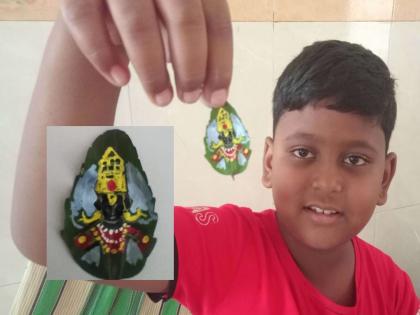 लिव्हरला सूज, हाताला सलाईन; रुग्णालयात उपचार सुरू असतानाही चिमुकल्याने तुळशीच्या पानावर साकारले विठूरायाचे चित्र 