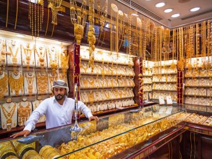 Most of the world's gold trade runs through Dubai pdc | सर्वांत शुद्ध, स्वस्त सोन्याच्या ‘दुबई’चं रहस्य