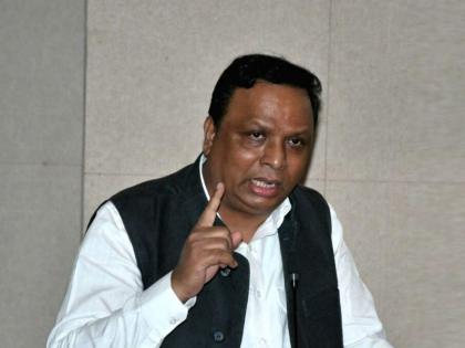 Prepare an emergency plan for overcrowded metro stations; Ashish Shelar directs MMRDA | जास्त गर्दीच्या मेट्रो स्थानकांचा आपत्कालीन प्लॅन तयार करा; आशिष शेलारांचे MMRDAला निर्देश Prepare an emergency plan for overcrowded metro stations; Ashish Shelar directs MMRDA | जास्त गर्दीच्या मेट्रो स्थानकांचा आपत्कालीन प्लॅन तयार करा; आशिष शेलारांचे MMRDAला निर्देश
