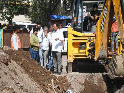 आचारसंहिता लागण्यापूर्वी सत्ताधाऱ्यांची धावपळ; प्रकल्पाची उद्घाटने, भूमिपूजन अन् घोषणांचा सपाटा - Marathi News | BMC Election: Before the implementation of the code of conduct a flurry of project inauguration, groundbreaking ceremonies and announcements by Eknath Shinde, Ashish shelar | Latest News at Lokmat.com आचारसंहिता लागण्यापूर्वी सत्ताधाऱ्यांची धावपळ; प्रकल्पाची उद्घाटने, भूमिपूजन अन् घोषणांचा सपाटा - Marathi News | BMC Election: Before the implementation of the code of conduct a flurry of project inauguration, groundbreaking ceremonies and announcements by Eknath Shinde, Ashish shelar | Latest News at Lokmat.com