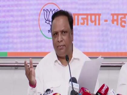 मुंबईत महायुतीची बैठक संपली; भाजपा-शिंदेसेनेचा फॉर्म्युला ठरला, शेलारांनी आकडाही सांगितला - Marathi News | BMC Election - BJP Ashish shelar statement over Mahayuti Meeeting..Target on Uddhav Thackeray and Raj Thackeray | Latest politics News at Lokmat.com मुंबईत महायुतीची बैठक संपली; भाजपा-शिंदेसेनेचा फॉर्म्युला ठरला, शेलारांनी आकडाही सांगितला - Marathi News | BMC Election - BJP Ashish shelar statement over Mahayuti Meeeting..Target on Uddhav Thackeray and Raj Thackeray | Latest politics News at Lokmat.com