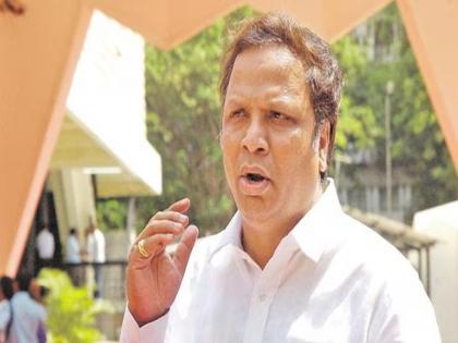 Extorted money by the voice of bjp leader ashish Shelar | हॅलो...मी आशिष शेलार बोलतोय; शेलारांचा हुबेहूब आवाज काढून उकळले पैसे