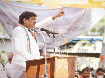 Nagar Panchayat Election Result 2022: Ashok Chavan's dominance reaffirmed in Nanded; Congress power in all the three Nagar Panchayats | Nagar Panchayat Election Result 2022: नांदेडमध्ये अशोक चव्हाणांचे वर्चस्व पुन्हा सिद्ध; अर्धापूर,नायगावमध्ये कॉंग्रेसची सत्ता