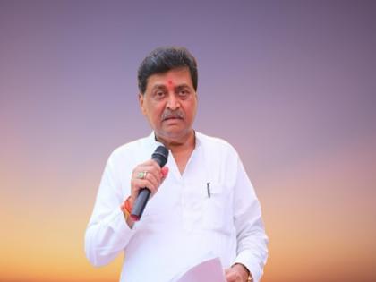 Ashok Chavan has adopted a dozen assembly constituencies of BJP in Marathwada | अशोक चव्हाणांकडे भाजपचे मराठवाड्यातील डझनभर विधानसभा मतदारसंघ दत्तक