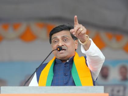 Dozens of veterans have changed party, but why is the discussion only about Ashokrao Chavan? | डझनभर दिग्गजांचे पक्षांतर, पण चर्चा केवळ अशोकराव चव्हाणांचीच का?