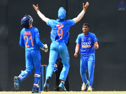 Asia Cup : Defending champions India beat Bangladesh in thrilling final; lift ACC U19 Asia Cup  | Breaking : चुरशीच्या सामन्यात भारताची बाजी, जिंकला आशिया चषक; मुंबईकर अथर्व ठरला नायक