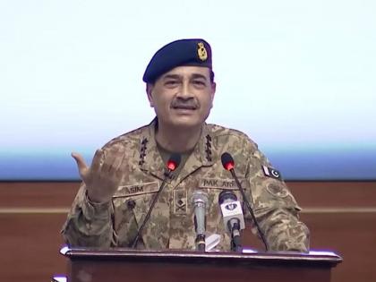 ‘ऑपरेशन सिंदूरदरम्यान, अल्लाहच्या मदतीने आम्हाला वाचवले,’ आसिम मुनीरचं मोठं विधान  