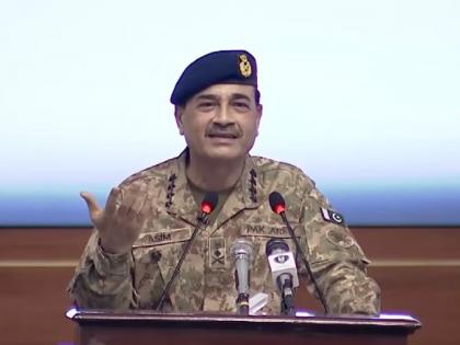 Pakistan Army Chief Asim Munir says Pahalgam is not terrorism that is their struggle | "तो दहशतवाद नाही, त्यांचा संघर्ष", पाकिस्तानचे सैन्य प्रमुख मुनीर यांचे 'नापाक' बोल; भारताबद्दल काय म्हणाले? Pakistan Army Chief Asim Munir says Pahalgam is not terrorism that is their struggle | "तो दहशतवाद नाही, त्यांचा संघर्ष", पाकिस्तानचे सैन्य प्रमुख मुनीर यांचे 'नापाक' बोल; भारताबद्दल काय म्हणाले?