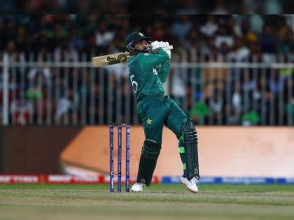 ICC T20 World Cup 2021 PAK vs AFG Live updates : Pakistan need 24 runs from 12 balls and then Asif Ali smashed 6,0,6,0,6,6, Pakistan won by 5 wickets | T20 World Cup 2021 PAK vs AFG  Live Score: 6,0,6,0,6,6; आसिफ अलीनं वाट लावली, अफगाणिस्तानच्या हातची मॅच पाकिस्तानसाठी खेचून आणली