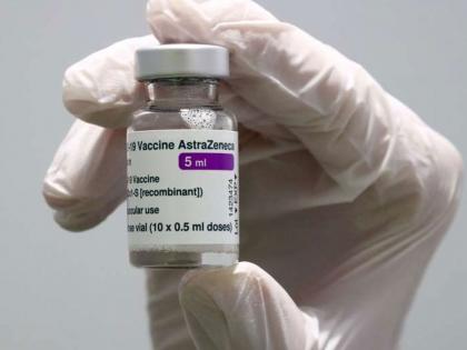 astrazeneca corona vaccine two doses slashes risk of death 94 percentage in uk | Corona Vaccine: गुड न्यूज! ‘या’ लसीमुळे कोरोना मृत्यूचा धोका ९४ टक्के कमी; रिपोर्टमध्ये दावा