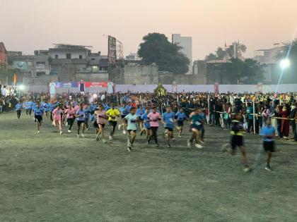 Thousands of runners ran in Atal Daud Half Marathon state level competition | अटल दौड हाफ मॅरेथॉन राज्यस्तरीय स्पर्धेत धावले हजारो धावपटू