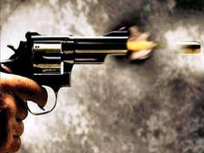 Police firing on kidnappers Thriller near Athani while catching the kidnappers of two children | पोलिसांचा अपहरणकर्त्यांवर गोळीबार, तिघे पोलिस जखमी; अथणीजवळ थरारनाट्य