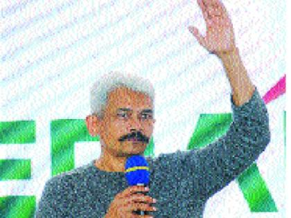 This young boy will be a bomb blast for lack of proper education: Atul Kulkarni | योग्य शिक्षणाअभावी हा तरुणवर्ग देशासाठी बॉम्बच ठरणार : अतुल कुलकर्णी