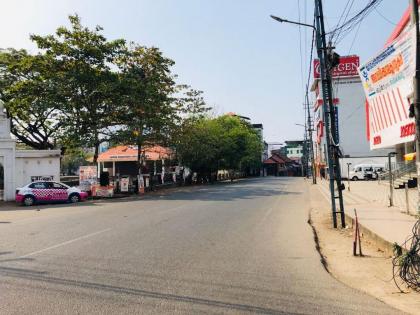 CoronaVirus curfew will be imposed in aurangabad very strictly from today | CoronaVirus: औरंगाबादमध्ये आज दुपारपासून संचारबंदी होणार आणखी कडक CoronaVirus curfew will be imposed in aurangabad very strictly from today | CoronaVirus: औरंगाबादमध्ये आज दुपारपासून संचारबंदी होणार आणखी कडक