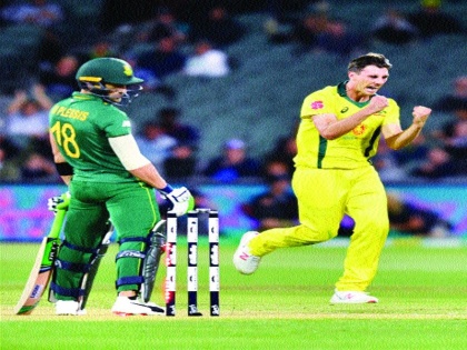 Australia defeated South Africa by 7 runs | आॅस्ट्रेलियाकडून अखेर पराभवाची मालिका खंडित, दक्षिण आफ्रिकेवर ७ धावांनी मात