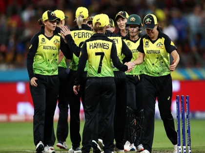 Womens Twenty20 World Cup Australia beat Bangladesh by 86 runs | ऑस्ट्रेलियाचा बांगलादेशवर ८६ धावांनी दणदणीत विजय