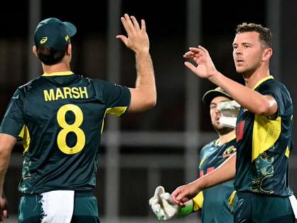 Australia Wins 9th Consecutive Match In T20I Equal Pakistan Record Now Team India Record | दक्षिण आफ्रिकेला शह देत ऑस्ट्रेलियानं केली पाकच्या विक्रमाशी बरोबरी; पण टीम इंडियाला तोड नाय!