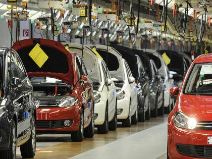 67,690 crore provision will be made under PLI scheme in auto sector, economic survey | ऑटो क्षेत्रात पीएलआई योजनेत 67,690 कोटींची होणार तरतूद, आर्थिक सर्वेक्षण