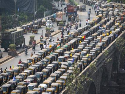 Protest against bike taxi in Pune Indefinite chakka jam movement of rickshaw drivers again from tomorrow | पुण्यात बाईक टॅक्सीला विरोध...! उद्यापासून पुन्हा रिक्षा चालकांचे बेमुदत चक्का जाम आंदोलन