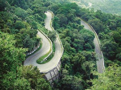 Outram Ghat closed for a year, a break to the economy of Chhatrapati Sambhajinagar district | एक वर्षांपासून औट्रम घाट बंद, छत्रपती संभाजीनगर जिल्ह्याच्या अर्थकारणाला ब्रेक