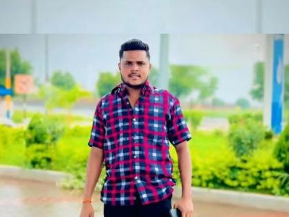 Beed: Mother was shocked as soon as she woke up, her only child ended his life at home | Beed: झोपेतून उठताच आईला बसला धक्का, एकुलत्या एक मुलाने घरातच संपवलं आयुष्य Beed: Mother was shocked as soon as she woke up, her only child ended his life at home | Beed: झोपेतून उठताच आईला बसला धक्का, एकुलत्या एक मुलाने घरातच संपवलं आयुष्य