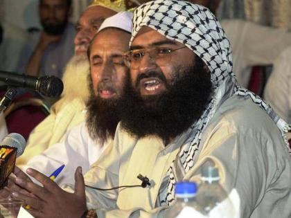 Masood Azhar's family blamed for India's attack; Jaish-e-Mohammed commander Ilyas Kashmiri confessed | मसूद अजहरच्या कुटुंबीयांच्या भारताच्या हल्ल्यात ठिकऱ्या; जैश-ए-मोहम्मदच्या कमांडर इलियास काश्मिरी याने दिली कबुली