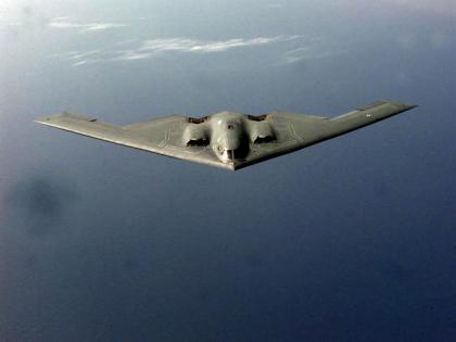 Big claim Where did the US B-2 bomber plane disappear after the attack on Iran One made an emergency landing and... | मोठा दावा...! इराणवरील हल्ल्यानंतर कुठे गायब झाले अमेरिकेचे B-2 बॉम्बर विमान? एकाचे इमर्जन्सी लंडिंग अन्... Big claim Where did the US B-2 bomber plane disappear after the attack on Iran One made an emergency landing and... | मोठा दावा...! इराणवरील हल्ल्यानंतर कुठे गायब झाले अमेरिकेचे B-2 बॉम्बर विमान? एकाचे इमर्जन्सी लंडिंग अन्...