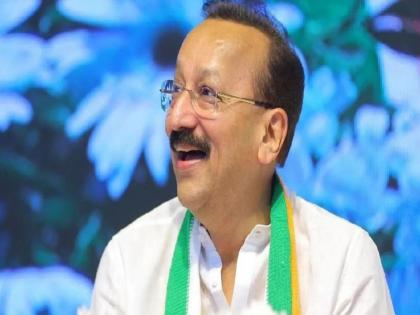 Baba Siddiqui's mobile details stolen; Police arrest one from Delhi | बाबा सिद्दीकींच्या मोबाइल डिटेल्सची चोरी; पोलिसांनी दिल्लीतून केली एकाला अटक Baba Siddiqui's mobile details stolen; Police arrest one from Delhi | बाबा सिद्दीकींच्या मोबाइल डिटेल्सची चोरी; पोलिसांनी दिल्लीतून केली एकाला अटक