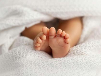 Parents flee after leaving seven day old baby at Sevagram railway station | 'नन्हा फरिश्ता' सोडून 'ते' पळाले, खाकीने दिली मायेची उब