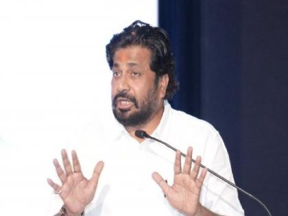 EVM scam was hidden by pretending to be a ladki bahin yojana, Bachchu Kadu criticism of the government | ‘लाडकी बहीण’चा दिखावा करून ईव्हीएम घोटाळा लपवला, बच्चू कडू यांचे टीकास्त्र EVM scam was hidden by pretending to be a ladki bahin yojana, Bachchu Kadu criticism of the government | ‘लाडकी बहीण’चा दिखावा करून ईव्हीएम घोटाळा लपवला, बच्चू कडू यांचे टीकास्त्र