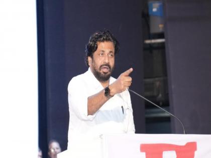 Law is being broken in the name of religion in the Vidhan Bhavan, what should a common man do? bachhu kadu | जात-धर्माच्या झेंड्याखाली नंगानाच; सभागृहात कायदा मोडला जातोय - बच्चू कडू Law is being broken in the name of religion in the Vidhan Bhavan, what should a common man do? bachhu kadu | जात-धर्माच्या झेंड्याखाली नंगानाच; सभागृहात कायदा मोडला जातोय - बच्चू कडू