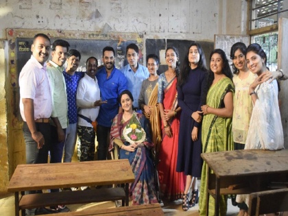 NishiGandha Wad Suarabh Gokhle Starring 'Back to School' Marathi Movie Releasing Soon | 'बॅक टू स्कूल'चे चित्रीकरण पूर्ण, या कलाकारांच्या आहेत भूमिका
