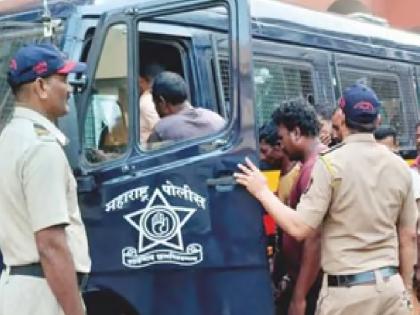 Proposal to deport thirteen Bangladeshis detained from Ratnagiri district | रत्नागिरी जिल्ह्यातून ताब्यात घेतलेल्या ‘त्या’ तेरा बांगलादेशींना ‘डिपोर्ट’ करण्याचा प्रस्ताव