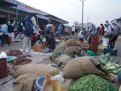 8 agricultural produce market committees in the district will remain closed for 14 weeks tomorrow on polling day | उद्या मतदाना दिवशी जिल्ह्यातील ८ कृषी उत्पन्न बाजार समित्या, १४ आठवडी बाजार बंद राहणार