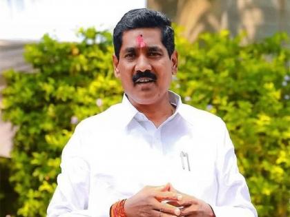 109 unidentified bodies found in Parli, Beed MP Bajrang Sonawane's sensational claim | परळीत सापडले १०९ अज्ञात मृतदेह, खासदार बजरंग सोनावणे यांचा सनसनाटी दावा 109 unidentified bodies found in Parli, Beed MP Bajrang Sonawane's sensational claim | परळीत सापडले १०९ अज्ञात मृतदेह, खासदार बजरंग सोनावणे यांचा सनसनाटी दावा