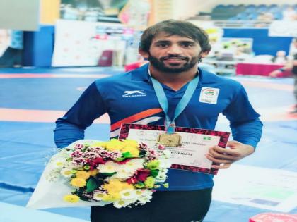 Bajrang and Pinki won the gold medal in the International Wrestling Championships | आंतरराष्ट्रीय कुस्ती स्पर्धेत बजरंग व पिंकी यांना सुवर्णपदक