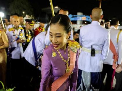 thailand princess bajrakitiyabha narendira debyavati in hospital for treatment after losing consciousness due to a heart condition | पार्कमध्ये धावत असताना पडली थायलंडची राजकुमारी, आला हृदयविकाराचा झटका 