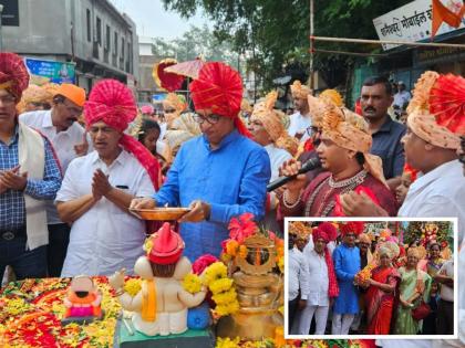 The immersion procession of Bappa first Ganesha Mandal begins at Sangamanera | संगमनेरात मानाच्या पहिल्या गणेश मंडळाच्या बाप्पाची विसर्जन मिरवणुकीला सुरुवात