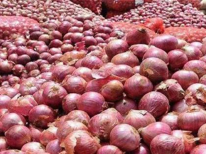 ban on onion exports; Central government's decision to maintain the rate hike | कांदा निर्यातीवर बंदी; दरवाढ राेखण्यासाठी केंद्र सरकारचा निर्णय