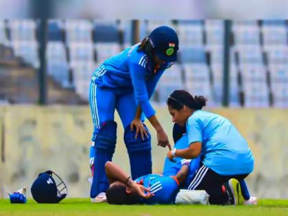 BAN-W vs IND-W 2023 India suffer major blow as captain Harmanpreet Kaur gets retired hurt after being struck on hand | भारतीय संघाला मोठा झटका! कर्णधार हरमनप्रीत कौरच्या दुखापतीनं वाढली डोकेदुखी