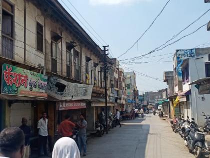 Mixed response in Murtijapur to Maharashtra Bandh | महाराष्ट्र बंदला मूर्तिजापूरात संमिश्र प्रतिसाद