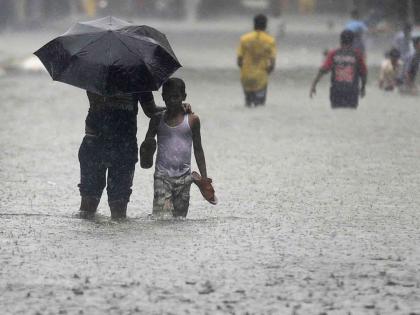 in mumbai how much water filled one click to know iit mumbai flood app will help to the rescue  | कुठे, किती पाणी भरले? एका क्लिकवर कळणार; आयआयटीचे ‘मुंबई फ्लड ॲप’ मदतीला 