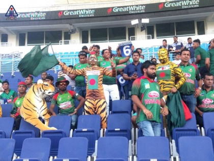 Asia Cup 2018: Afghanistan won the toss and opted to bat against Bangladesh | Asia Cup 2018: बांगलादेशविरुद्ध अफगाणिस्तानने नाणेफेक जिंकून फलंदाजी स्वीकारली