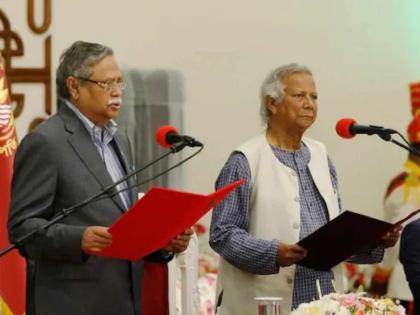 Bangladesh Minister Khalid Hussain said condition of minorities in Bangladesh is better than in India | बांगलादेशातील अल्पसंख्याकांची स्थिती भारतापेक्षा चांगली; हंगामी सरकारमधील मंत्र्याचे विधान