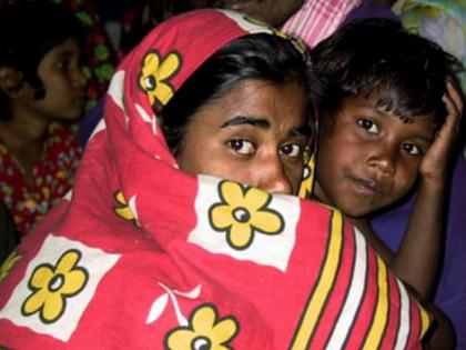 A Bangladeshi came to Mumbai after crossing the mountains and became a lakhpati, Moinuddin's surprising infiltration | डोंगर पार करून बांगलादेशी आला मुंबईत... अन् बनला लखपती, मोईनउद्दिनची अचंबित करणारी घुसखोरी A Bangladeshi came to Mumbai after crossing the mountains and became a lakhpati, Moinuddin's surprising infiltration | डोंगर पार करून बांगलादेशी आला मुंबईत... अन् बनला लखपती, मोईनउद्दिनची अचंबित करणारी घुसखोरी