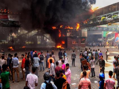 bangladesh student protest Fire in Bangladesh ICC expressed concern over Twenty-20 World Cup 2024 | बांगलादेशातील हिंसेच्या आगीने ICC ची चिंता वाढली; अधिकाऱ्यांनी भीती व्यक्त केली, वाचा सविस्तर